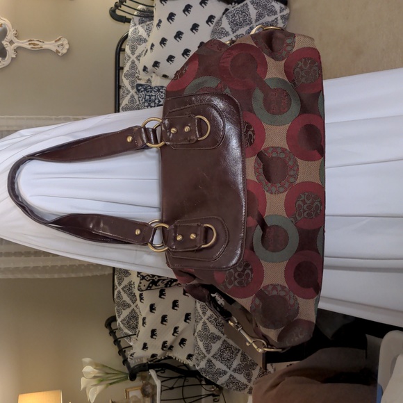 Coach Bag - Picture 2 of 6